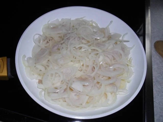 Auflauf: Hackfleisch mit Zwiebeln / Auflauf ist eine Ansammlung von Menschen - Rezept - Bild Nr. 7