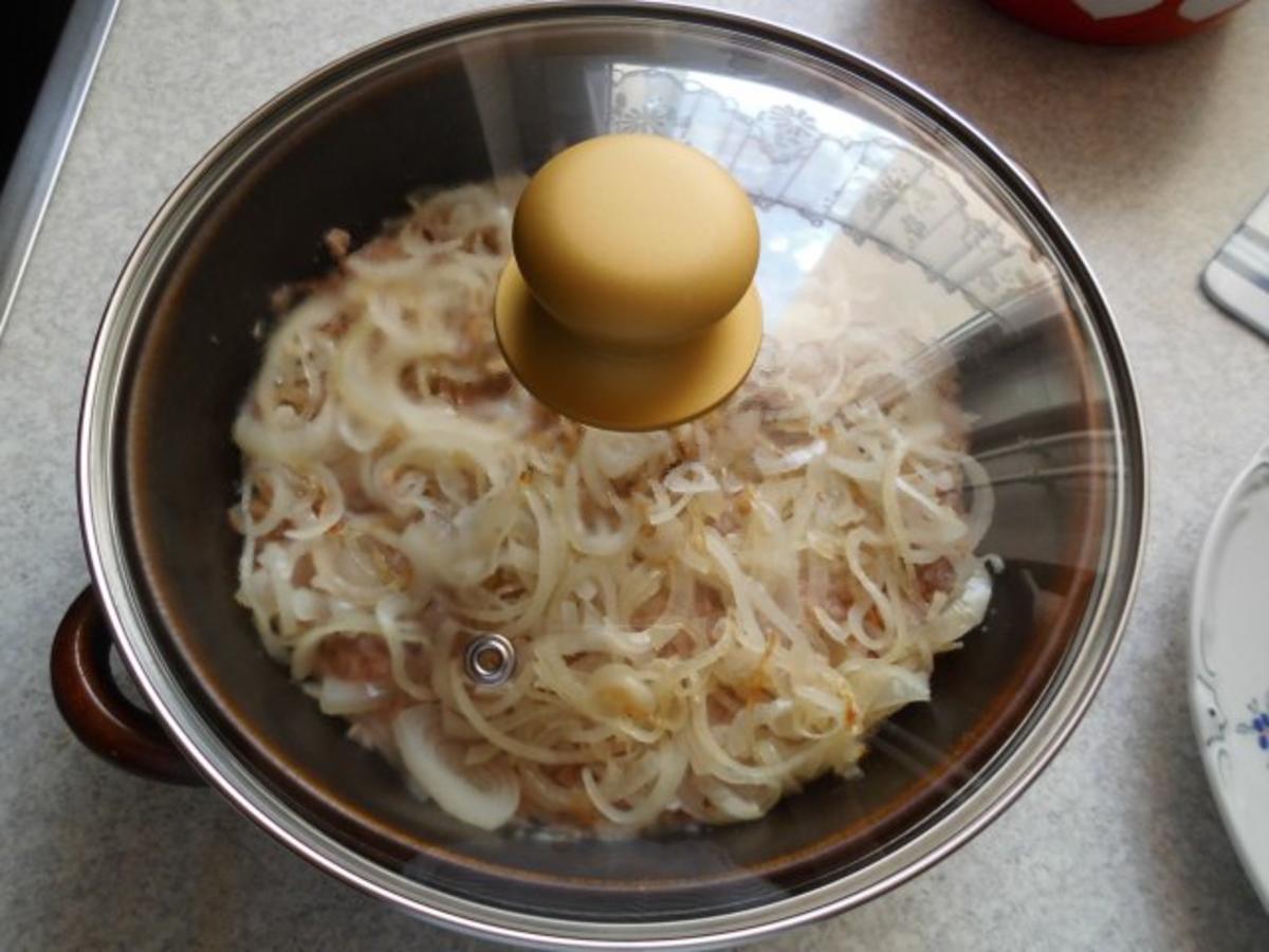 Auflauf: Hackfleisch mit Zwiebeln / Auflauf ist eine Ansammlung von Menschen - Rezept - Bild Nr. 12