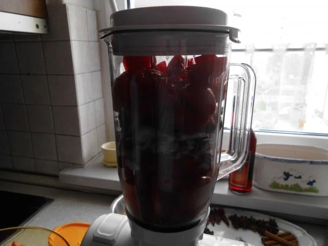 Rezept: Tomaten-Ketchup einfach Bild Nr. 8 Tomaten-Ketchup einfach - Rezept - Bild Nr. 8