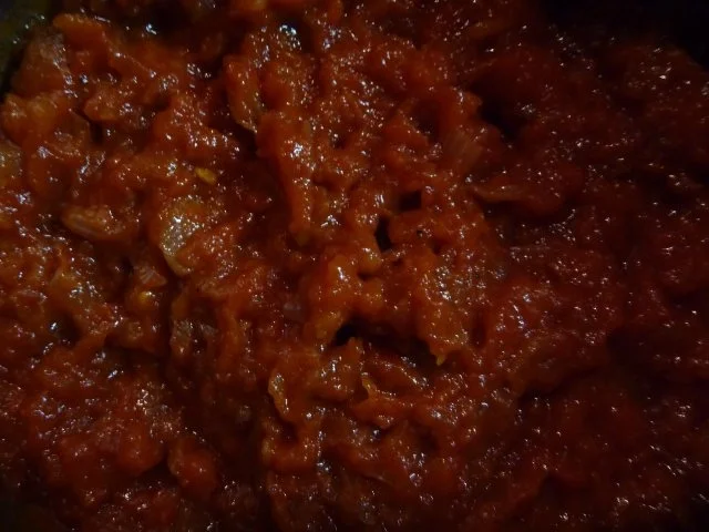 Tomatenessenz / Grundlage für eine geschmackvolle Tomatensauce - Rezept