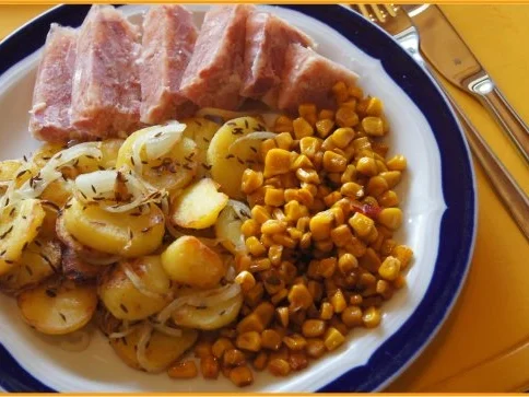 Bratkartoffeln mit Mais und Sülze - Rezept - Bild Nr. 11