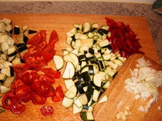 Ratatouille mit Kritharki-Nudeln - Rezept - Bild Nr. 3