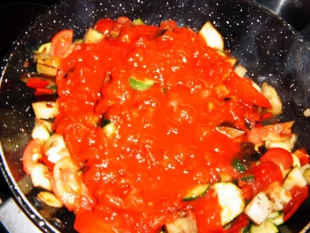 Ratatouille mit Kritharki-Nudeln - Rezept - Bild Nr. 7