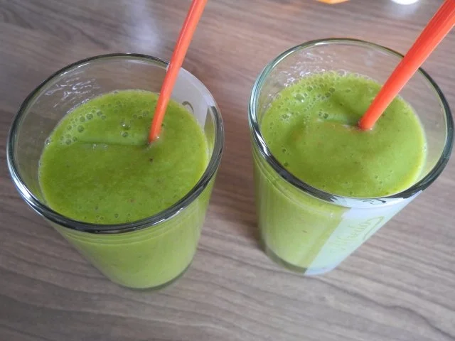 Rezept: Smoothie : Energie - Smoothie Nr. 4 ...ganz in Grün...noch Einen Bild Nr. 3 Smoothie : Energie - Smoothie Nr. 4 ...ganz in Grün...noch Einen - Rezept - Bild Nr. 3