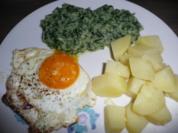 Mangold an Salzkartoffeln & Spiegelei. - Rezept