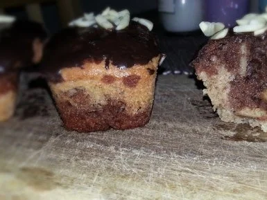 Rezept: Marmorkuchen mini Bild Nr. 3 Marmorkuchen mini - Rezept - Bild Nr. 3