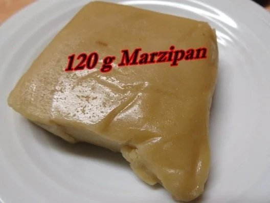 Rezept: Sisserl's * ~ * Aprikosen-Marzipan-Marmelade Bild Nr. 3 Sisserl's * ~ * Aprikosen-Marzipan-Marmelade - Rezept - Bild Nr. 3