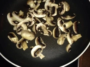 Putengeschnetzeltes Jägerart - Rezept - Bild Nr. 2