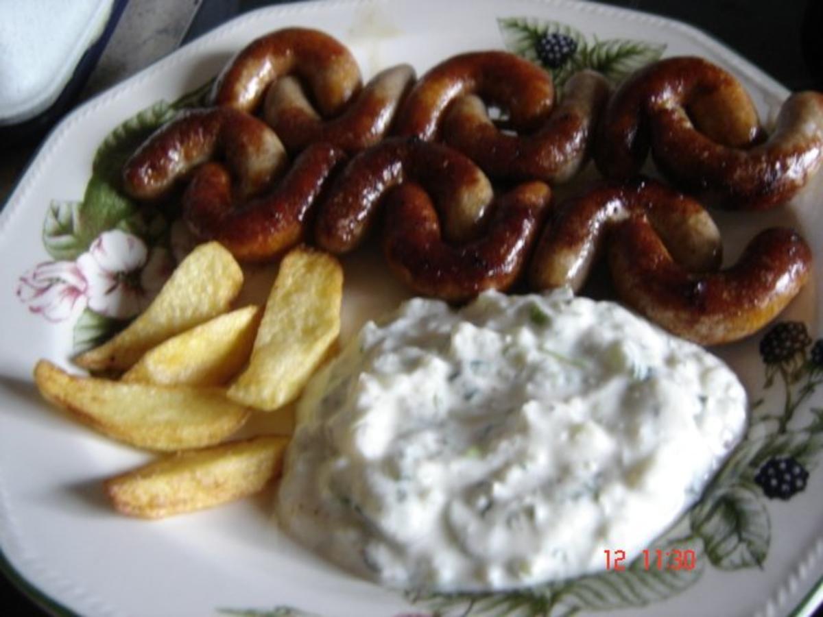 Bratwurstspieß mit Joghurt-Raita - Rezept von Heimi