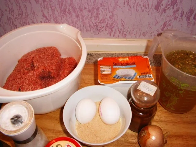 Rezept: Hackbraten mit Quark Bild Nr. 2 Hackbraten mit Quark - Rezept - Bild Nr. 2