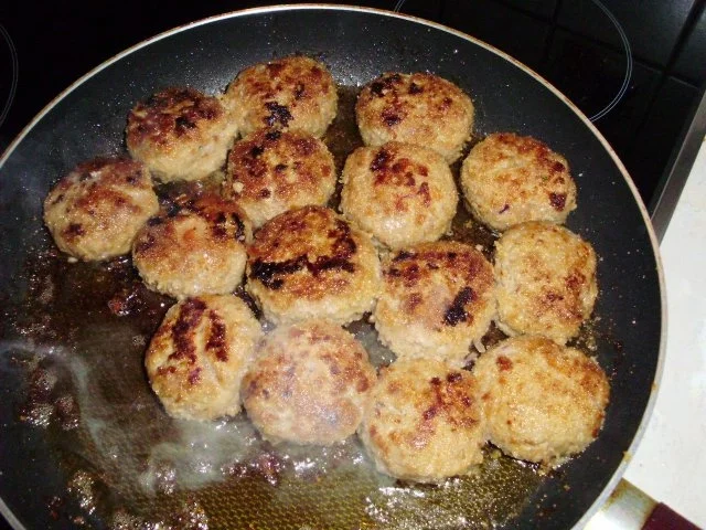 Rezept: Frikadellen Frikadellen - Rezept