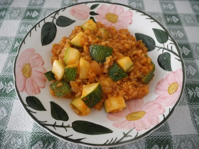 Tomatenreis mit Zucchini - Rezept