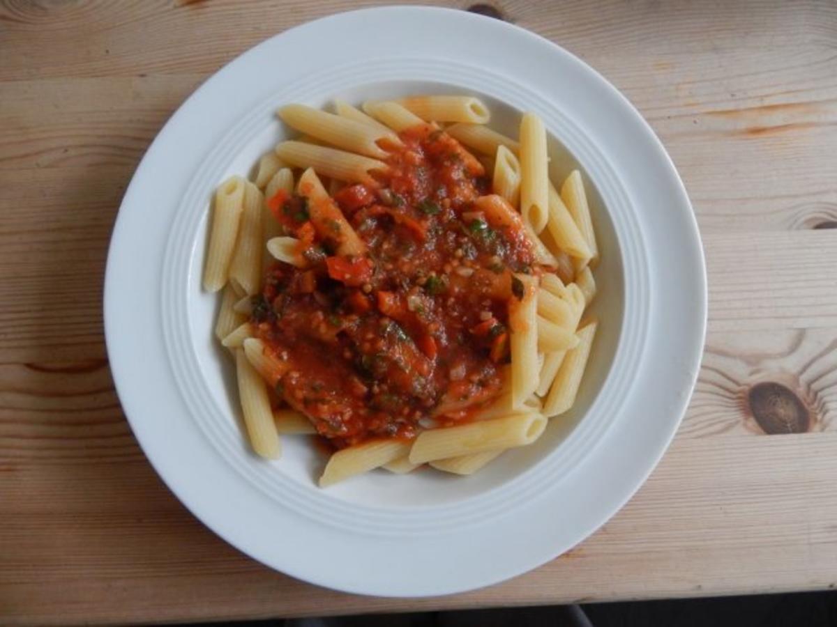 Penne all´arrabiata - Rezept - Bild Nr. 4