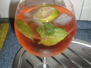 Sommerschorle a la Melanie - Rezept