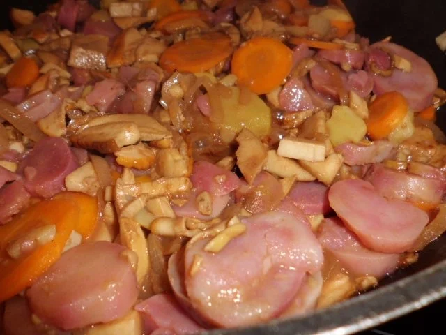 Rezept: Pfannengericht: Gemüse-Pilz-Pfanne Bild Nr. 6 Pfannengericht: Gemüse-Pilz-Pfanne - Rezept - Bild Nr. 6