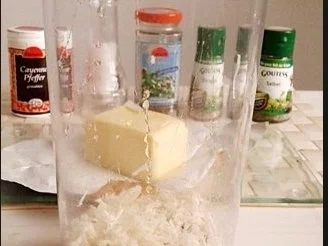 Selbstgemachte   Café de Paris Butter - Rezept - Bild Nr. 3