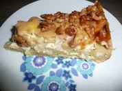 Apfelkuchen mit karamellisierten Wallnüssen, zur 135 Jahre Feier. - Rezept