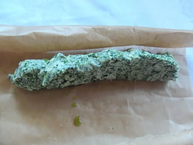 Rezept: Kräuterbutter ohne Knoblauch Bild Nr. 2 Kräuterbutter ohne Knoblauch - Rezept - Bild Nr. 2