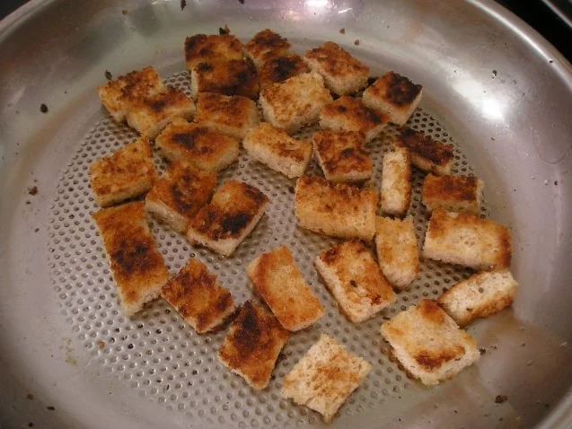 Tomaten Brot-Salat "Panzanella" - Rezept - Bild Nr. 3