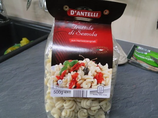 Rezept: Brokkoli mit Trottolo di Semole (aus Hartweizengrieß gratiniert Bild Nr. 5 Brokkoli mit Trottolo di Semole (aus Hartweizengrieß gratiniert - Rezept - Bild Nr. 5