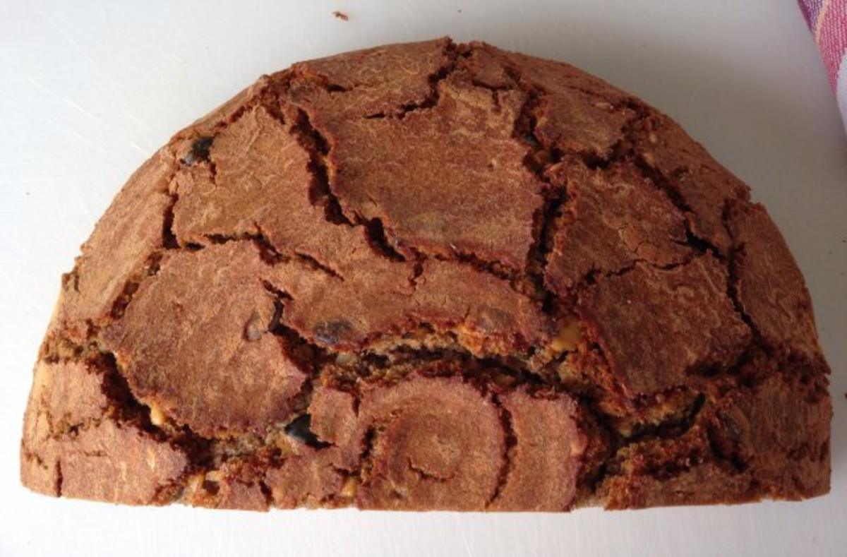 Roggenvollkornbrot mit Sauerteig - Rezept - kochbar.de