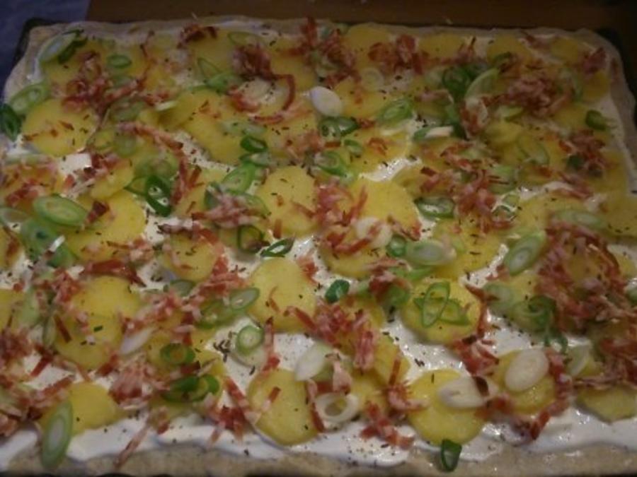 Kartoffel- Flammkuchen vom Grill oder Ofen - Rezept - kochbar.de