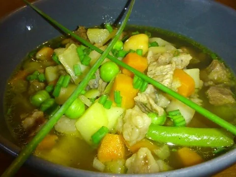 Rezept: Faule Weiber Fleisch-Eintopf Bild Nr. 2 Faule Weiber Fleisch-Eintopf - Rezept - Bild Nr. 2