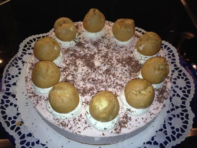 Windbeuteltorte - Rezept