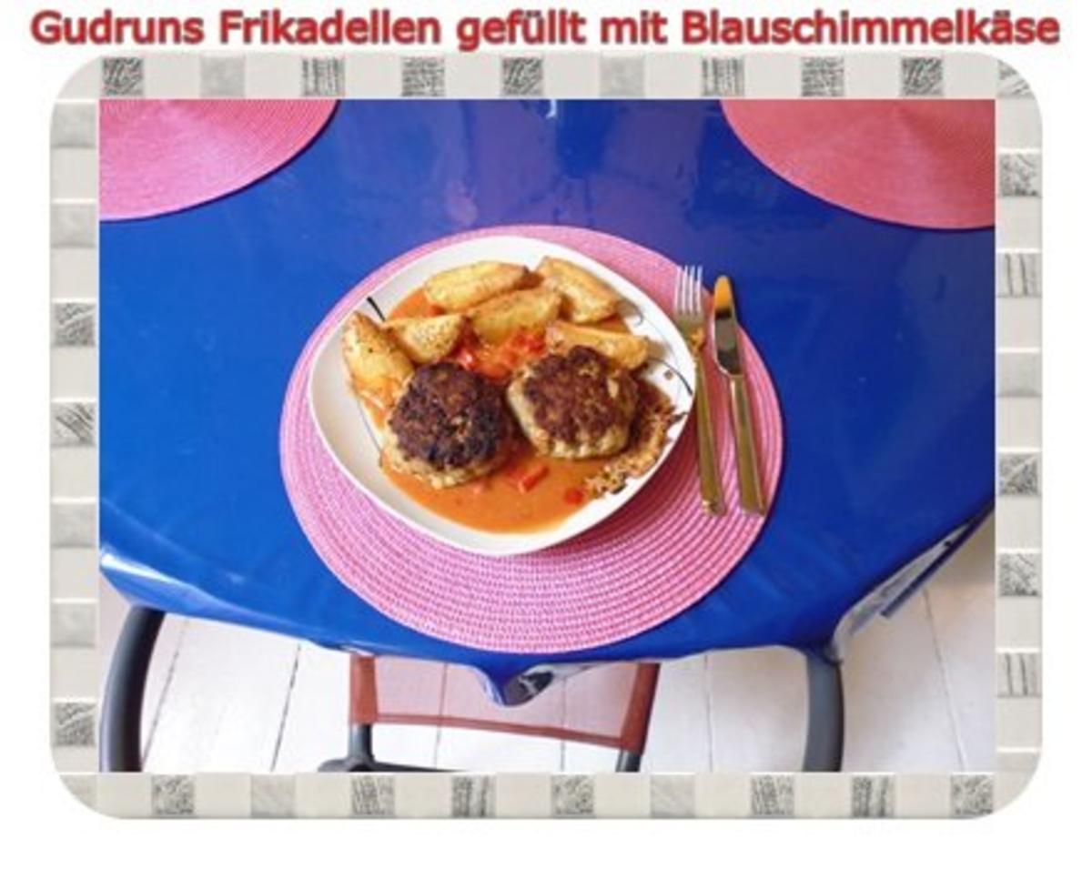 Hackfleisch: Gefüllte Frikadellen mit Blauschimmelkäse und Tomaten-Gorgonzolasoße - Rezept - Bild Nr. 18