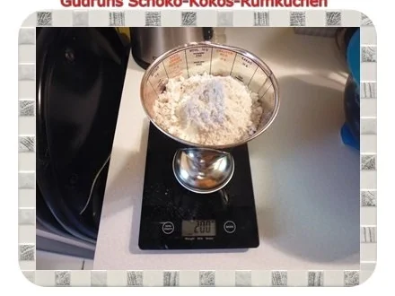 Rezept: Kuchen: Schoko-Kokos-Rumkuchen Bild Nr. 7 Kuchen: Schoko-Kokos-Rumkuchen - Rezept - Bild Nr. 7