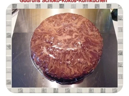 Rezept: Kuchen: Schoko-Kokos-Rumkuchen Bild Nr. 19 Kuchen: Schoko-Kokos-Rumkuchen - Rezept - Bild Nr. 19