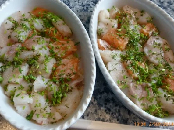 Gratin von Edelfischen mit Lauch und Minz-Hollandaise - Rezept - Bild Nr. 4