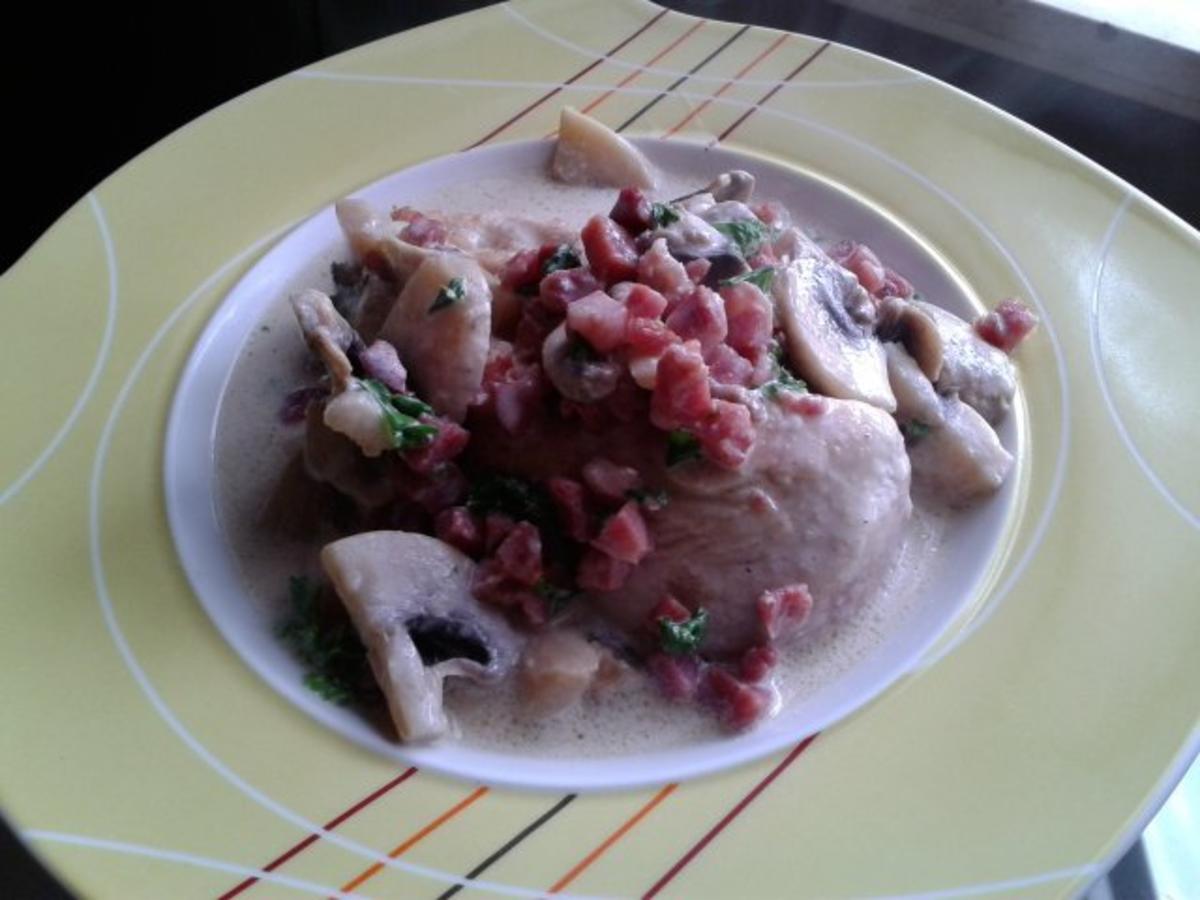 Hähnchenbrust mit frischen Pilzen (Low Carb) - Rezept - kochbar.de