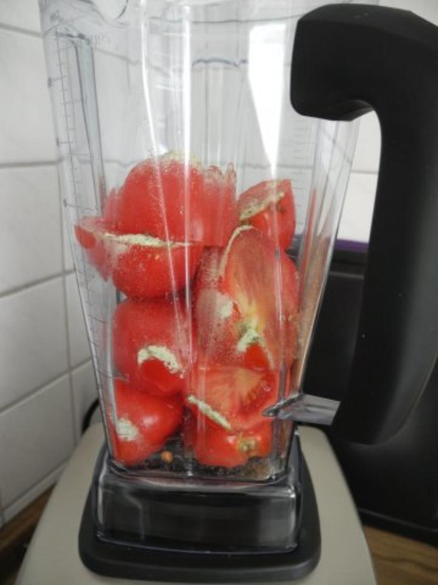 Rohe Tomatensoße an Kamut - Makkaroni - Rezept - Bild Nr. 3