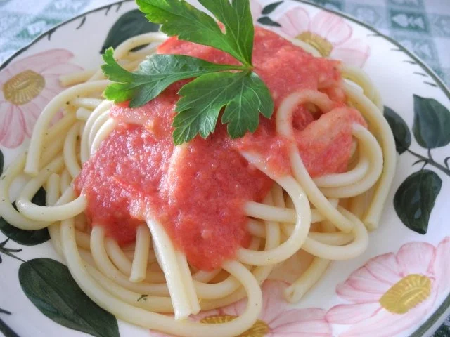 Rohe Tomatensoße an Kamut - Makkaroni - Rezept - Bild Nr. 9