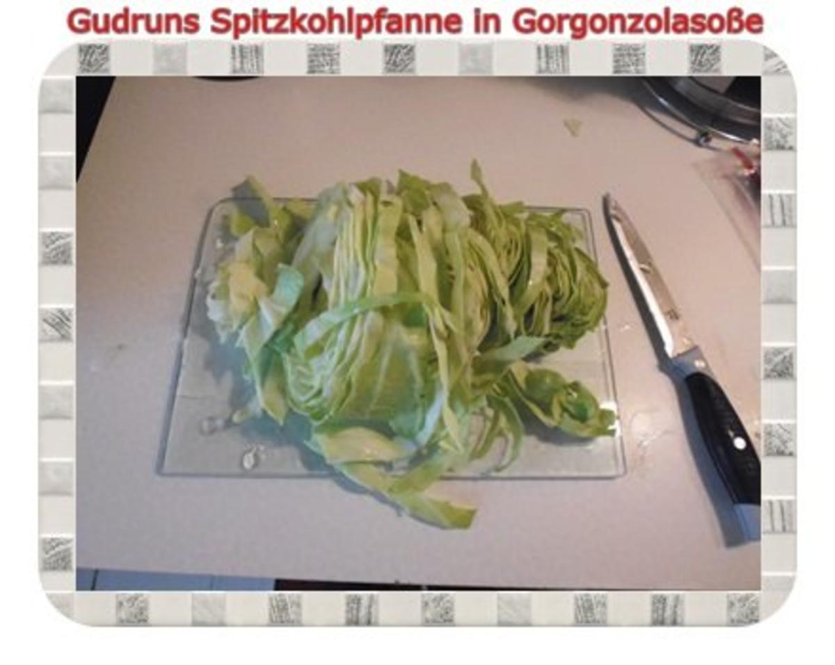 Gemüse: Spitzkohlpfanne in Gorgonzolasoße - Rezept - Bild Nr. 3