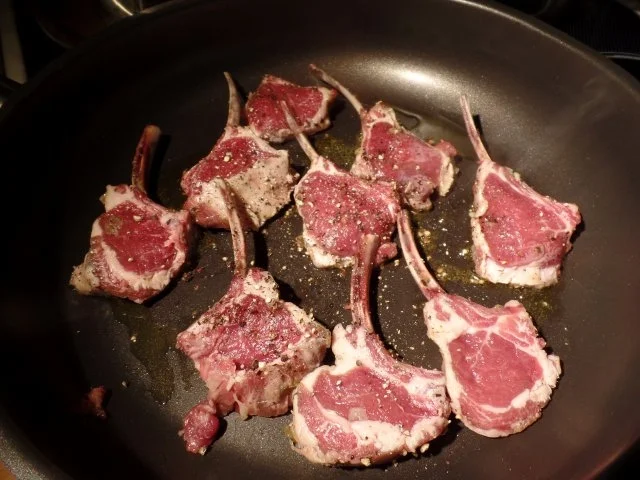 Wurzel-Schmortopf mit Lammkoteltts - Rezept - Bild Nr. 2