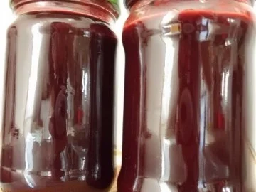 Aufstrich, süß: Brombeermarmelade mit Schwarzbier und Schokolade - Rezept