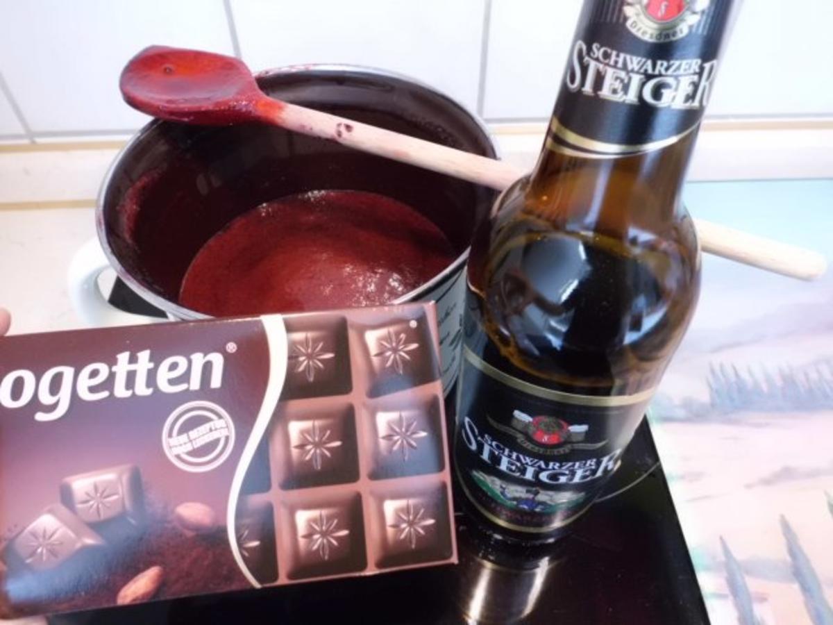 Aufstrich, süß: Brombeermarmelade mit Schwarzbier und Schokolade - Rezept - Bild Nr. 3
