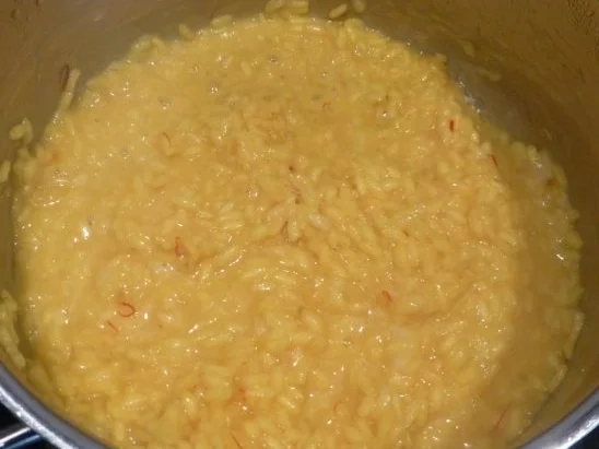 Rinderfilet mit Basilikumkruste,Safranrisotto und Balsamico-Tomaten - Rezept - Bild Nr. 6