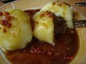 Gefüllte Kartoffelklöße mit Baconsauce - Rezept