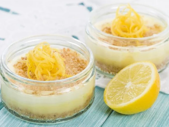 Rezept: Zitronenkuchen im Glas Zitronenkuchen im Glas - Rezept