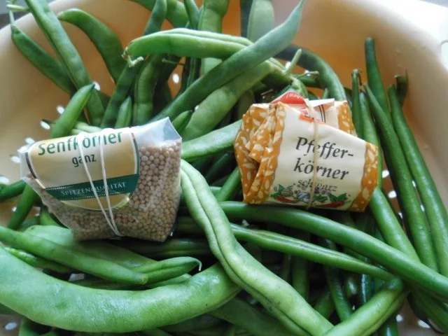 Grüne Bohnen mit Zwiebeln süß-sauer - Rezept - Bild Nr. 3