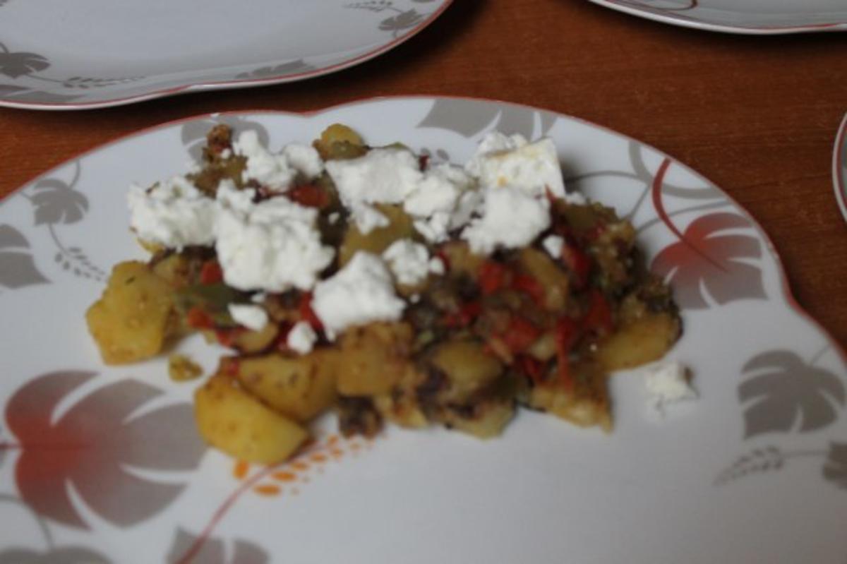 Bratkartoffeln griechische Art - Rezept