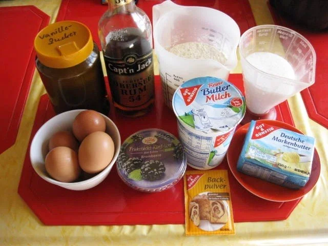 Brombeere - Buttermilch - Gugelhupf - Rezept - Bild Nr. 2