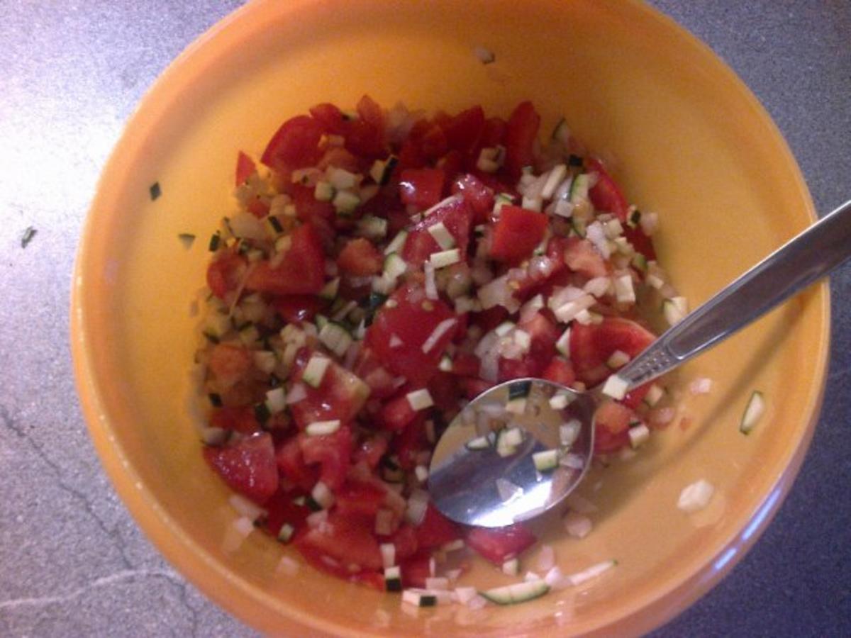 Tomatensalat mit Zucchini - Rezept - Bild Nr. 4