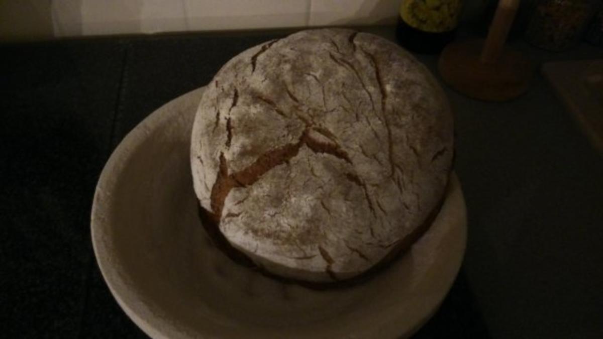 Roggen-Vollkorn-Mischbrot - Rezept - Bild Nr. 3