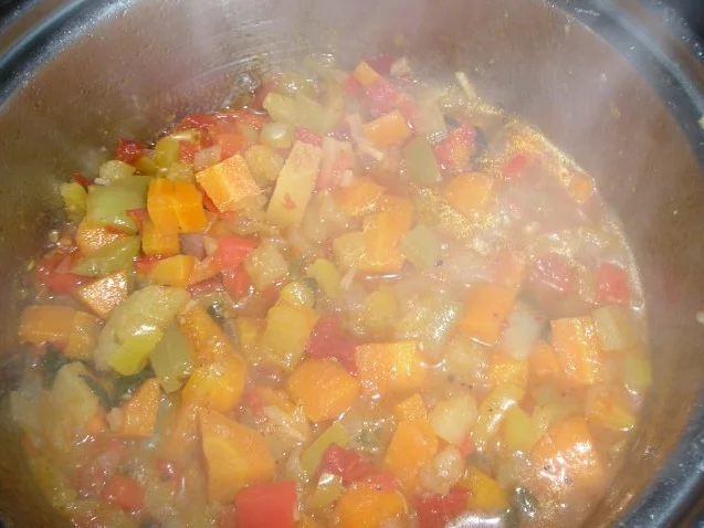 Rezept: Eintopf des Südens Bild Nr. 4 Eintopf des Südens - Rezept - Bild Nr. 4