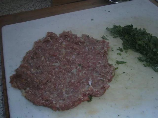 Kalbsfrikadellen mit Krabben/Garnelen gefüllt - Rezept - Bild Nr. 6