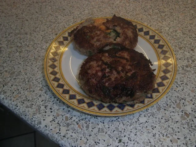 Kalbsfrikadellen mit Krabben/Garnelen gefüllt - Rezept - Bild Nr. 10